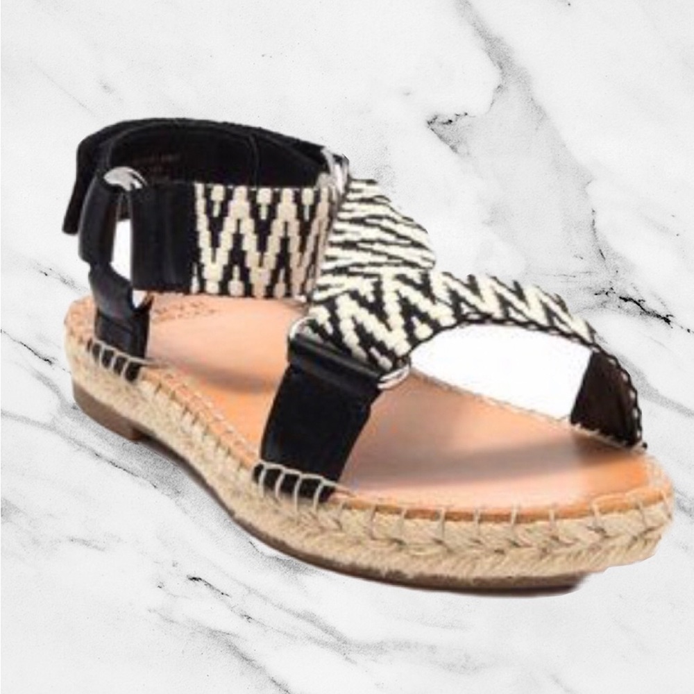 Frye & Co. Black and White Adjustable Asymmetrical Sandals - Kole NEW Size 8